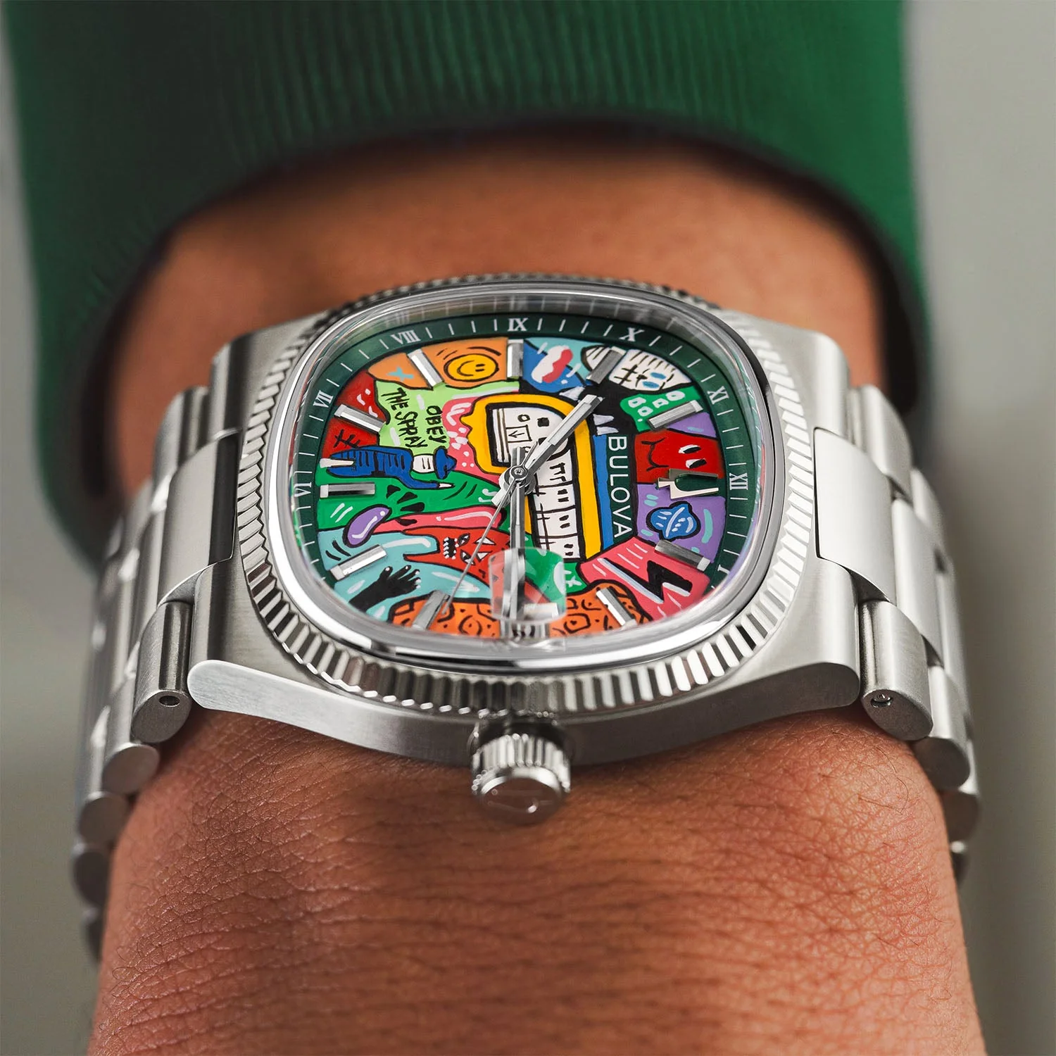 Bulova Super Seville Mural Verde - Image 5