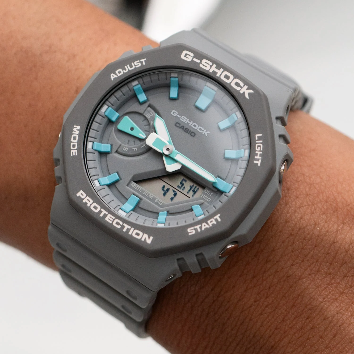 G-Shock CasiOak Grey Tiffany - Image 3