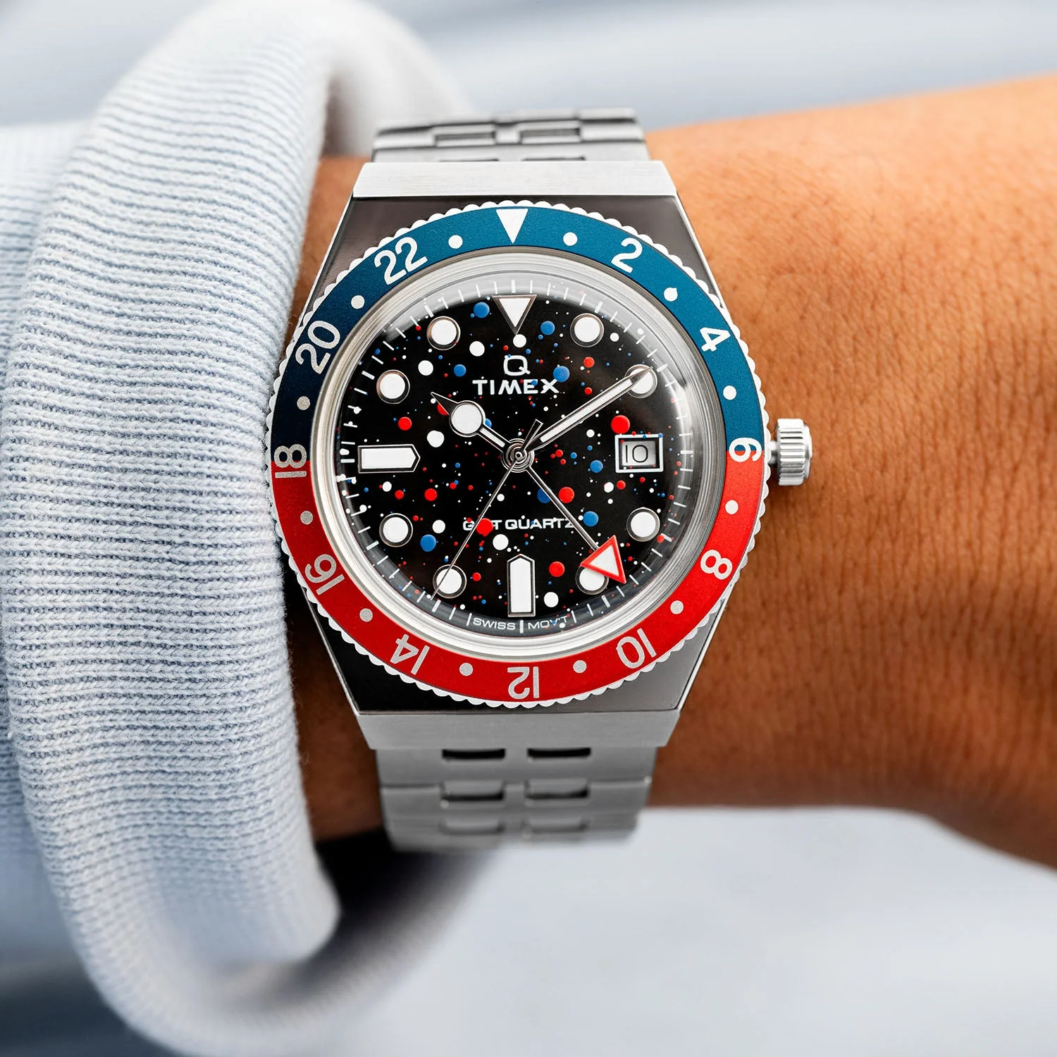 Timex Q GMT Crimson Sky - Image 3