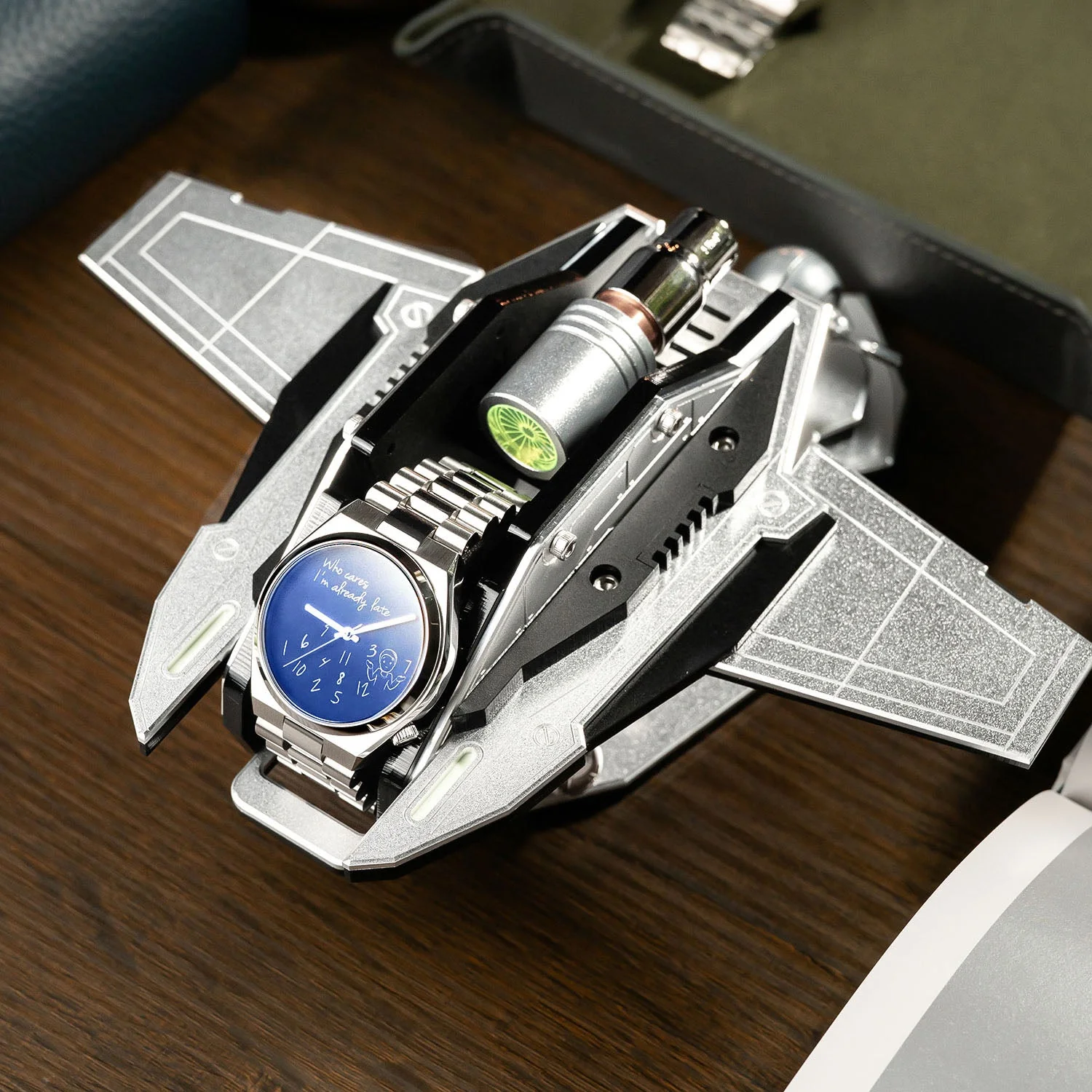 UFO Watchcraft - Image 6
