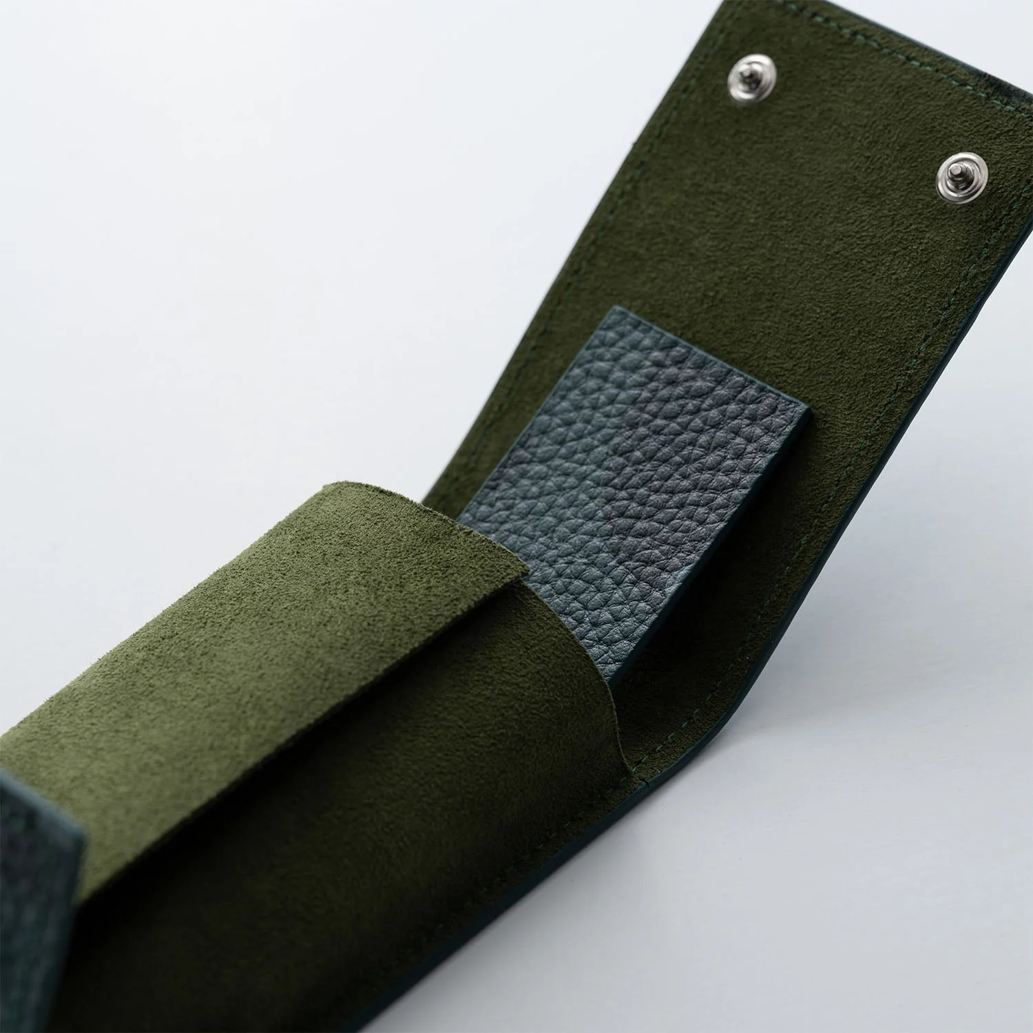 Verdant Camo Chronovault - Image 8